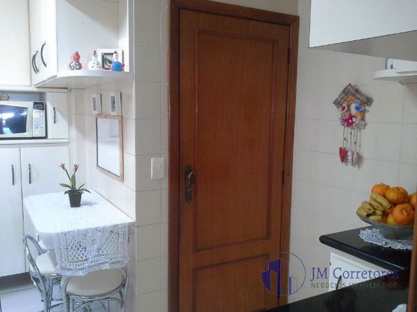 Apartamento à venda com 3 quartos, 110m² - Foto 22