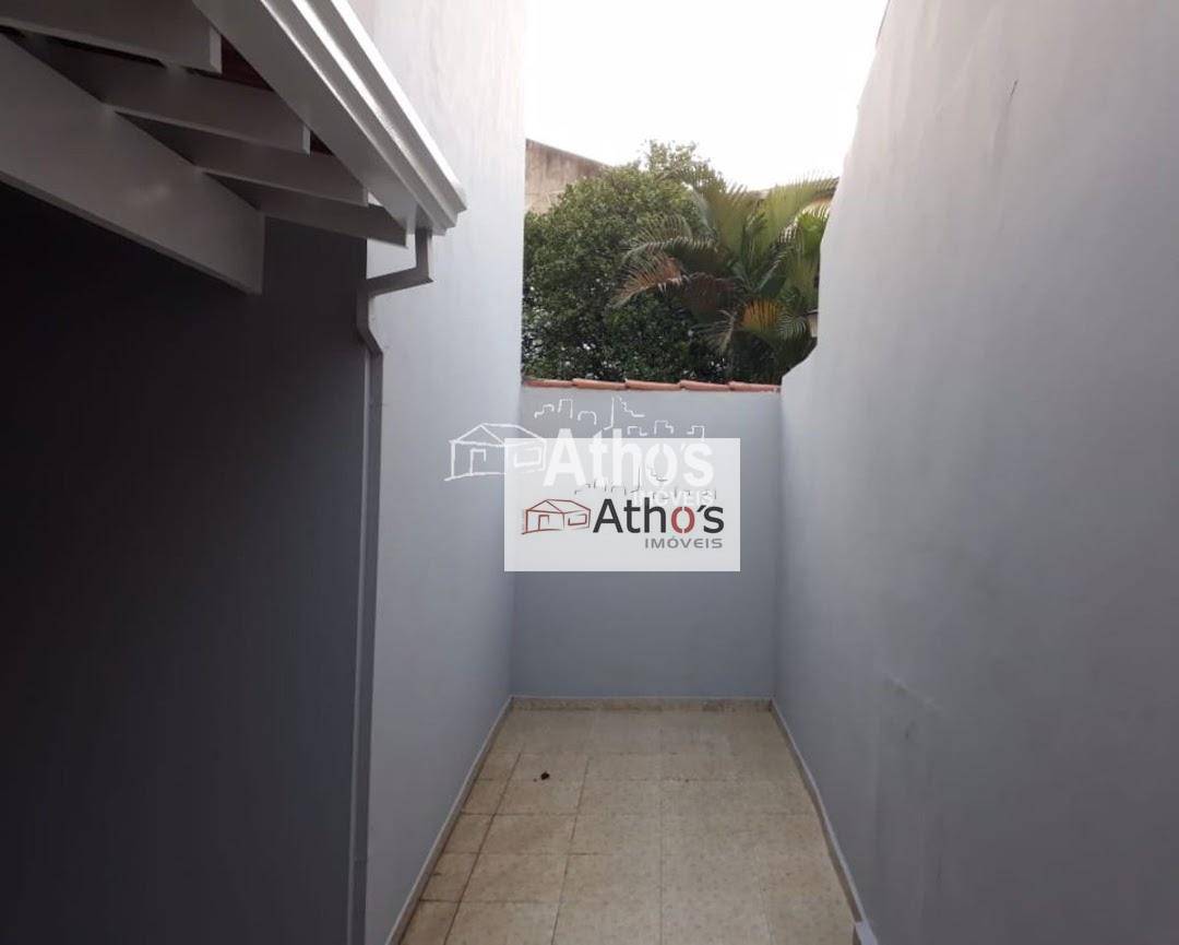 Sobrado à venda com 4 quartos, 180m² - Foto 11