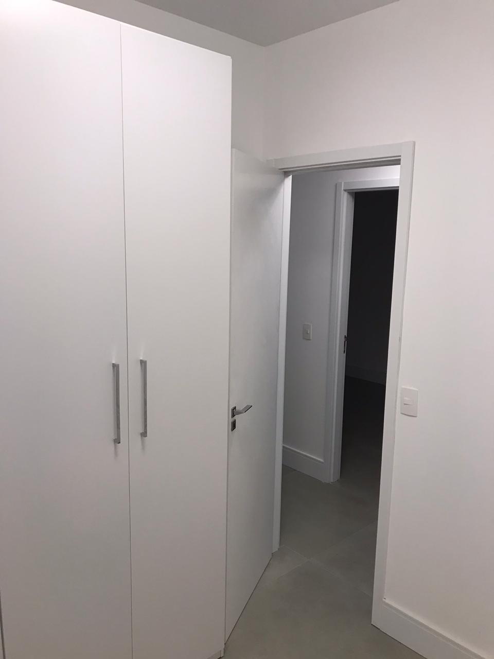 Apartamento à venda com 3 quartos, 83m² - Foto 20