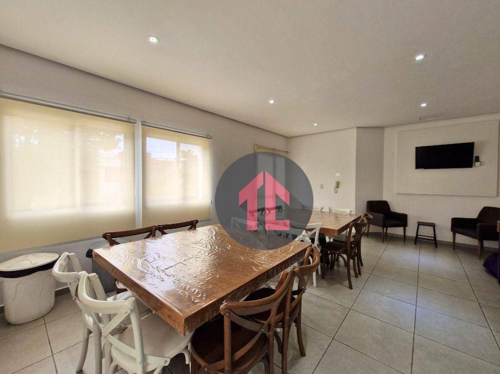 Apartamento à venda com 2 quartos, 65m² - Foto 20