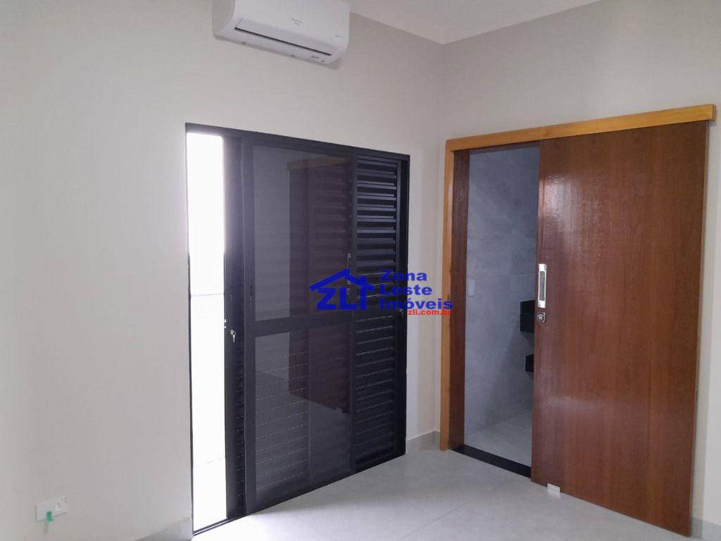 Sobrado à venda com 3 quartos, 200m² - Foto 5