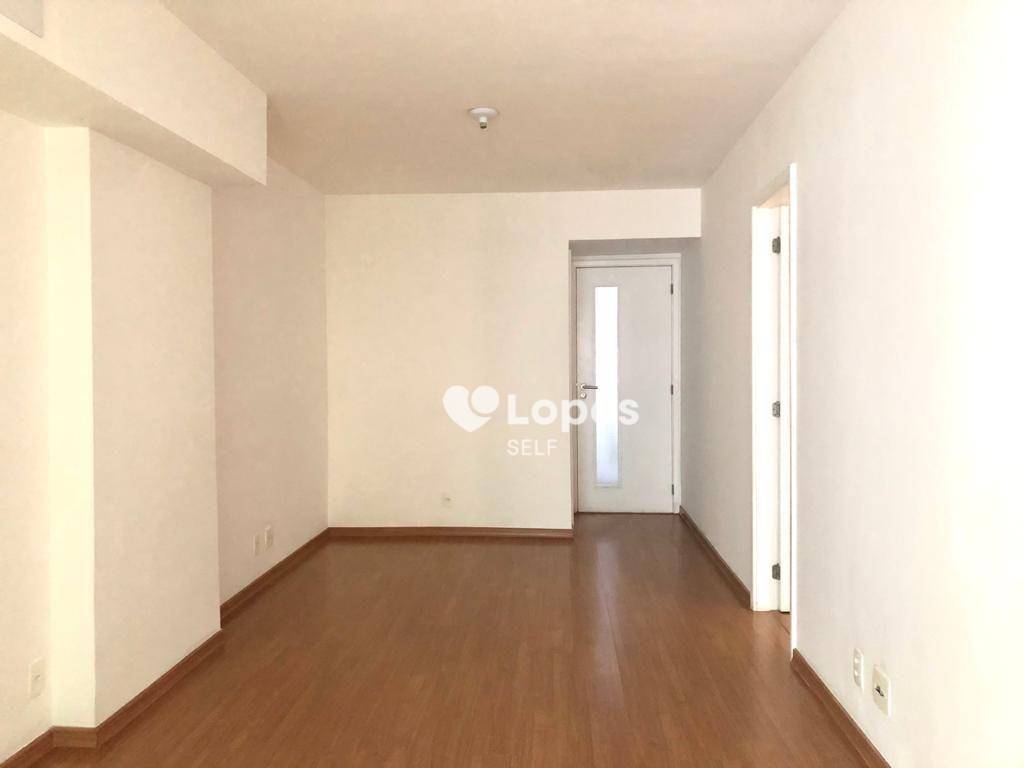 Apartamento à venda com 1 quarto, 57m² - Foto 4