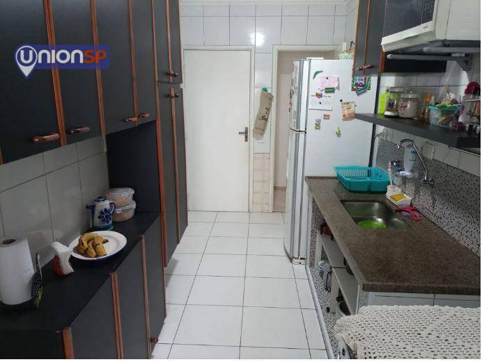 Apartamento à venda com 2 quartos, 69m² - Foto 7