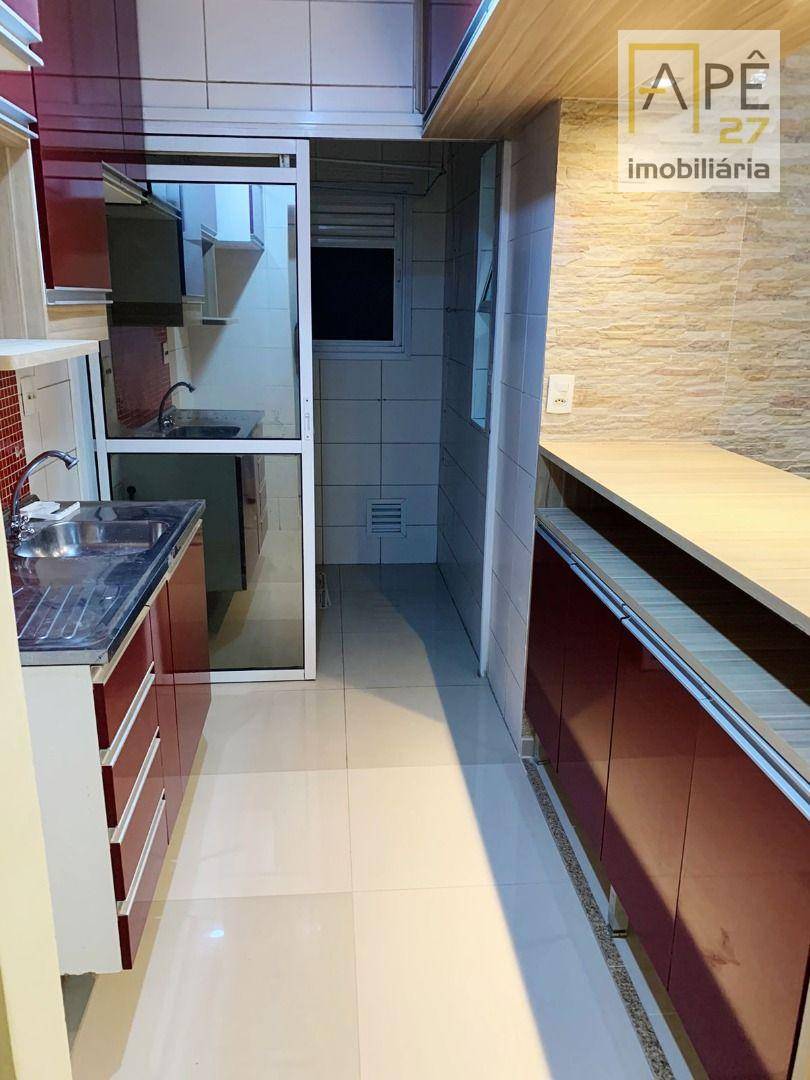 Apartamento para alugar com 3 quartos, 65m² - Foto 2