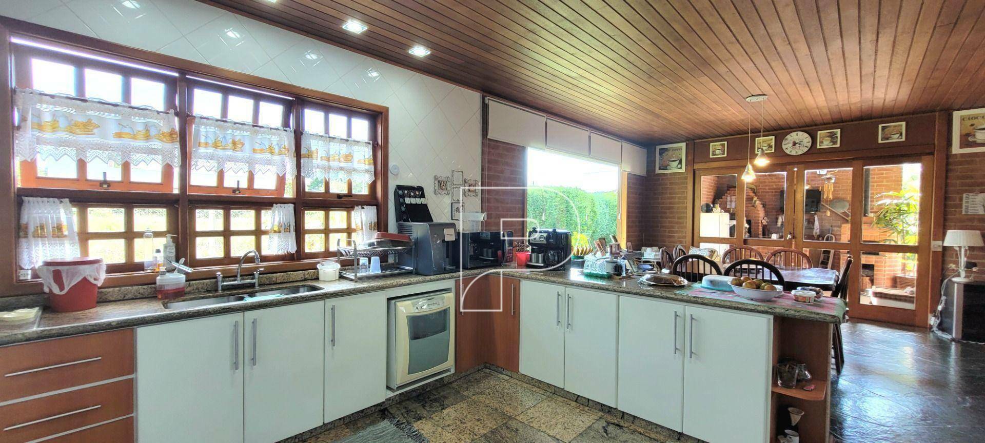 Casa de Condomínio à venda com 4 quartos, 265m² - Foto 10