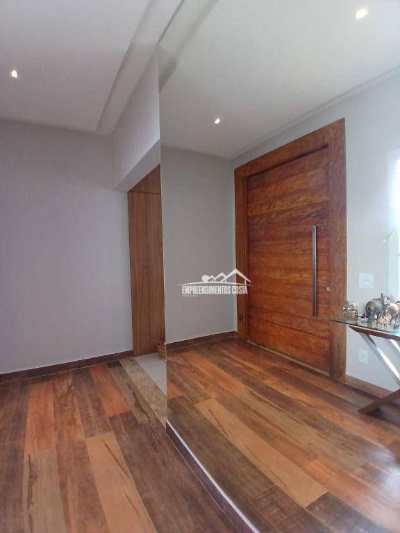 Casa à venda e aluguel com 3 quartos, 275M2 - Foto 3