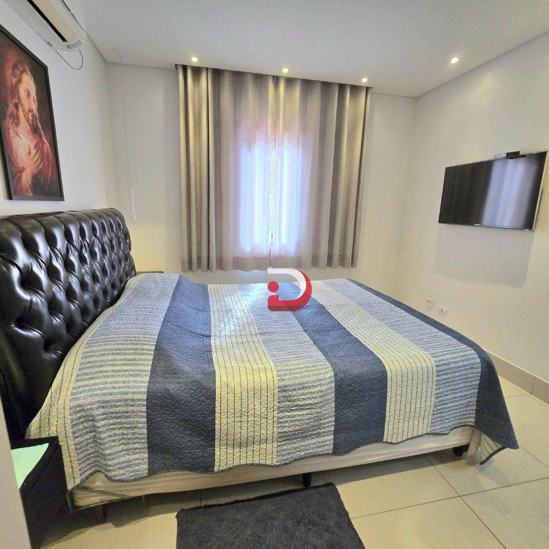 Sobrado à venda com 5 quartos, 250m² - Foto 37