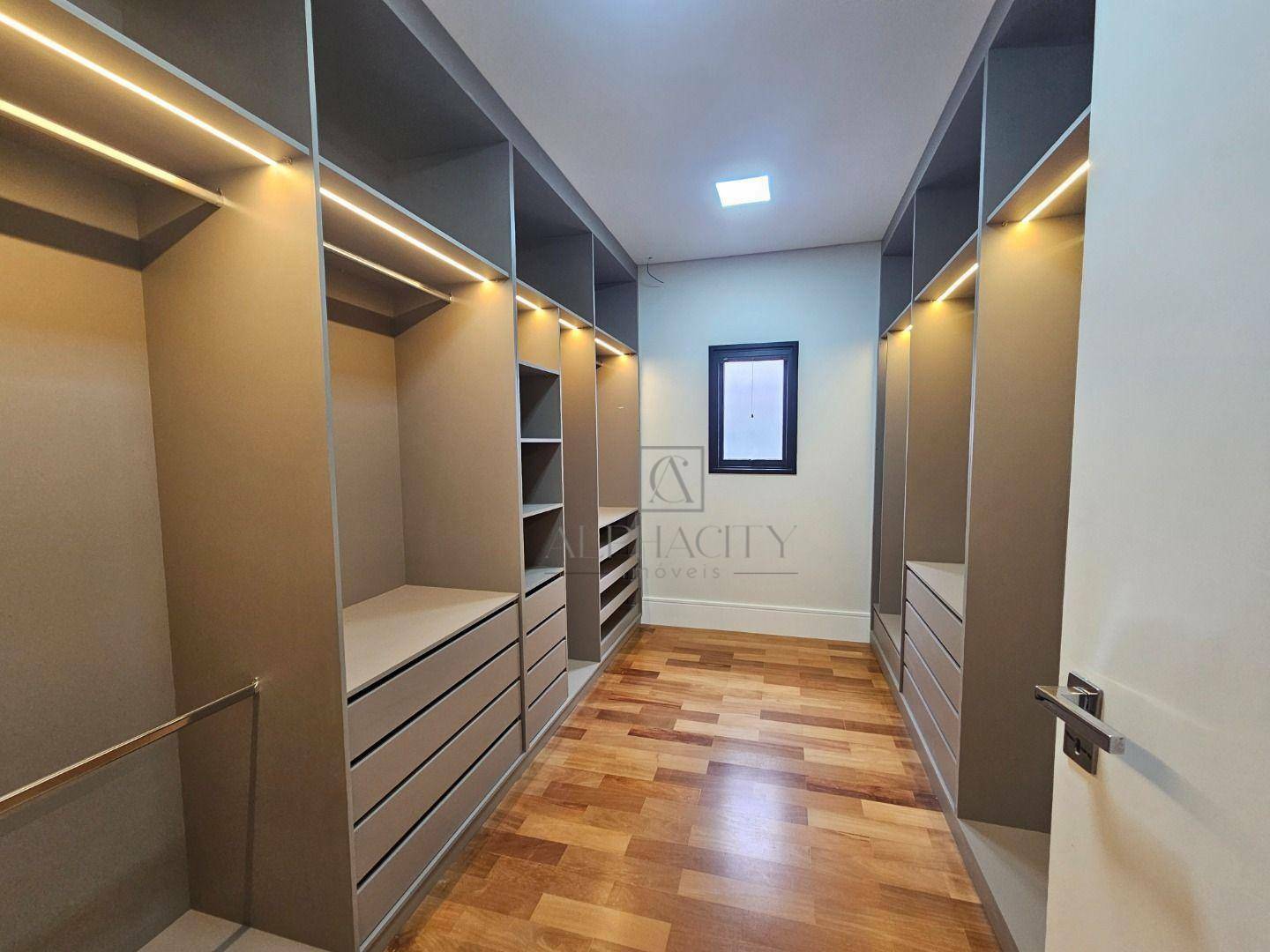 Casa de Condomínio à venda e aluguel com 4 quartos, 650m² - Foto 31