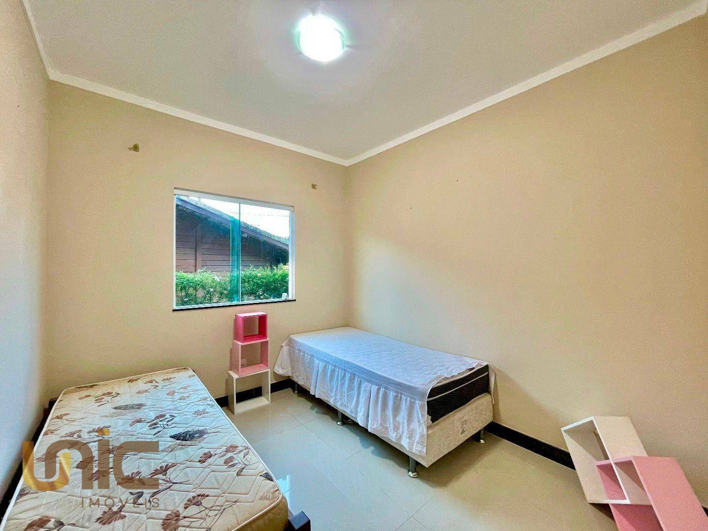 Casa de Condomínio à venda com 4 quartos, 185m² - Foto 11