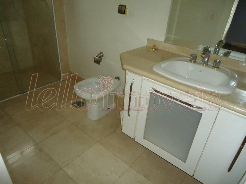 Apartamento para alugar com 4 quartos, 310m² - Foto 12