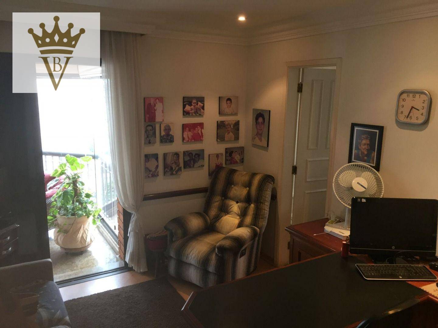 Apartamento à venda com 4 quartos, 200m² - Foto 7