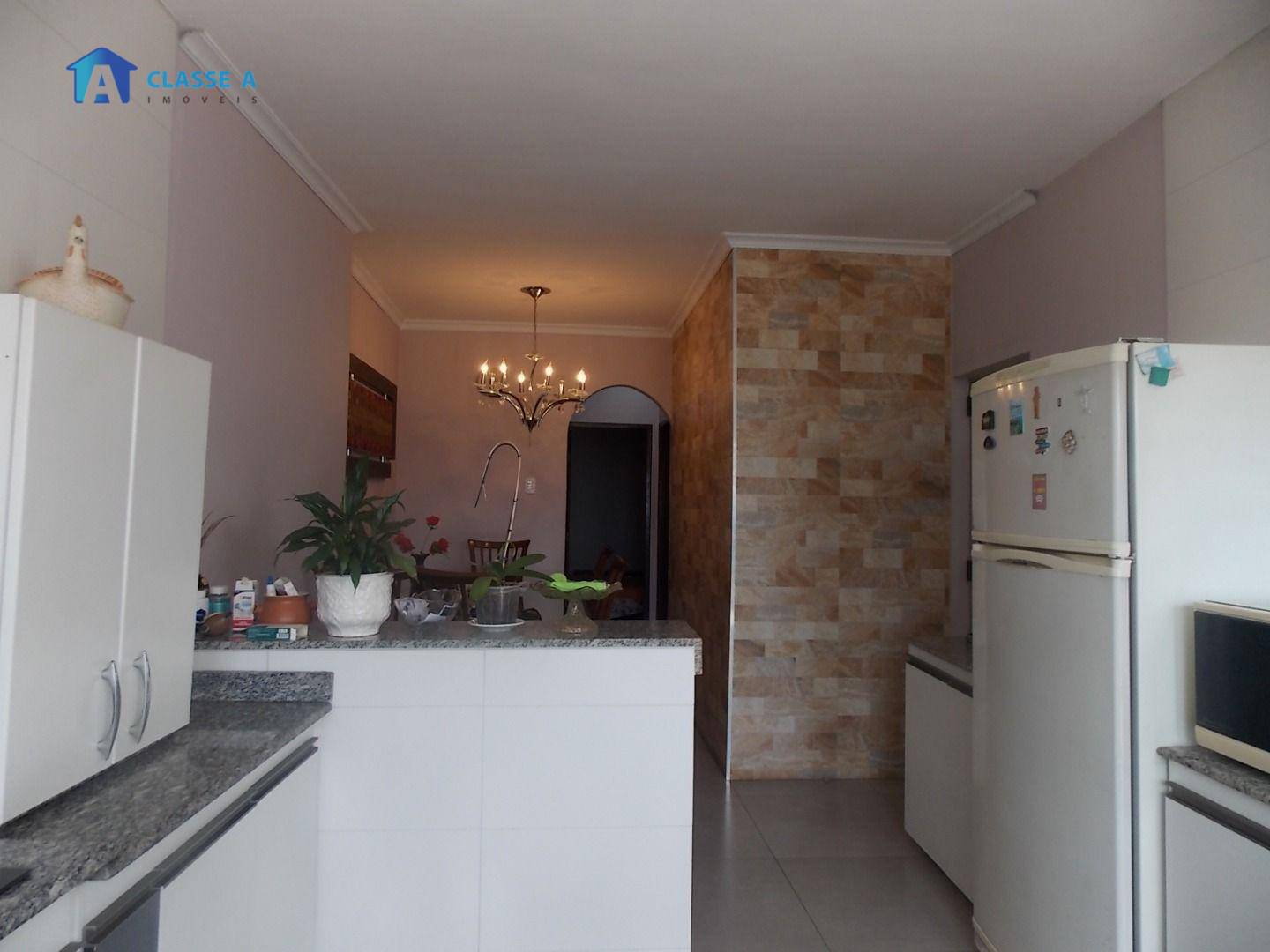 Casa à venda com 3 quartos, 240m² - Foto 22