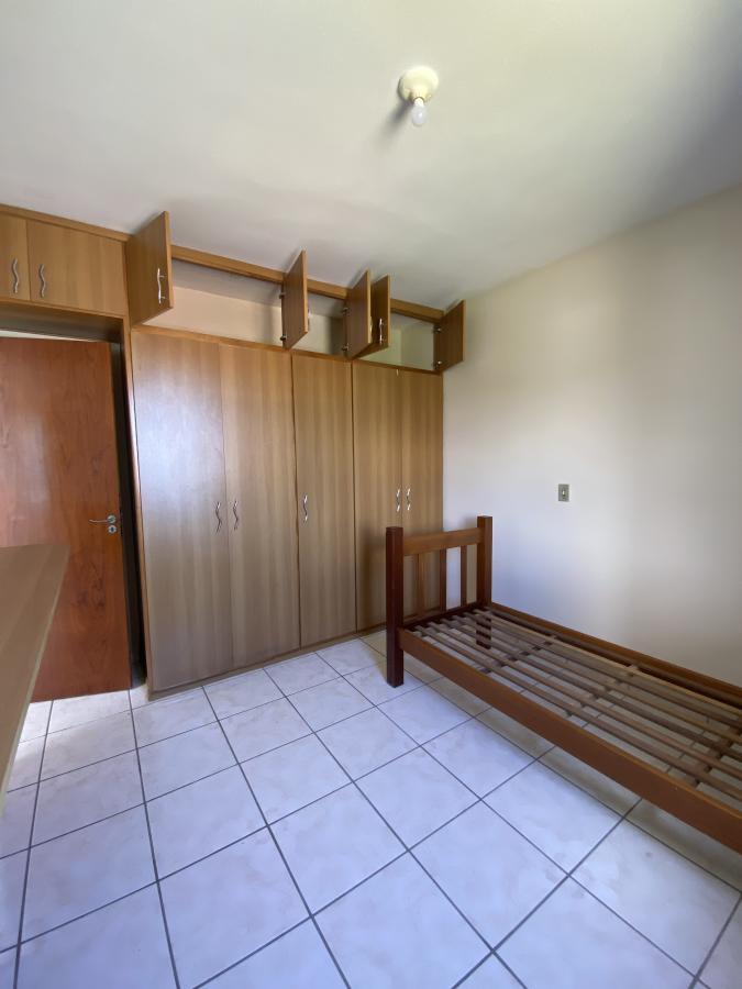 Apartamento à venda com 3 quartos, 135m² - Foto 21