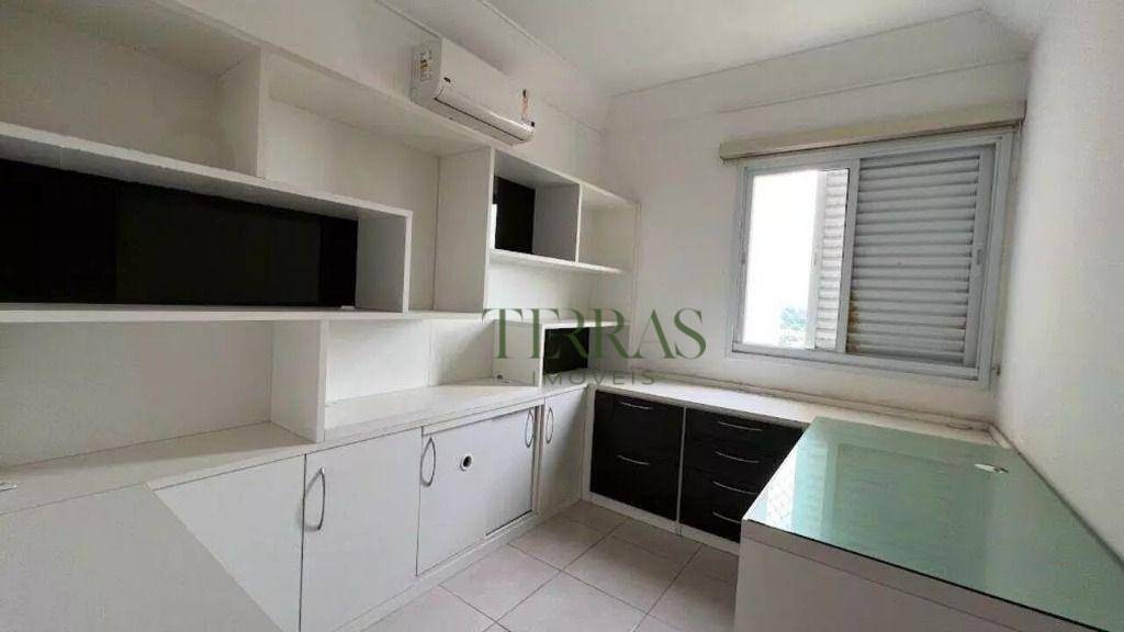 Apartamento à venda com 3 quartos, 153m² - Foto 17