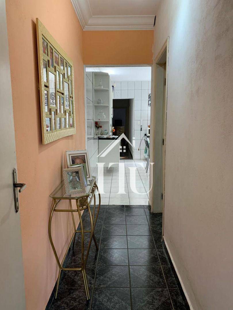 Casa à venda com 3 quartos, 102m² - Foto 9