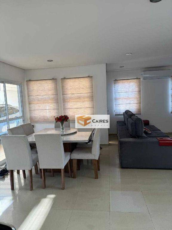 Casa à venda com 3 quartos, 296m² - Foto 1