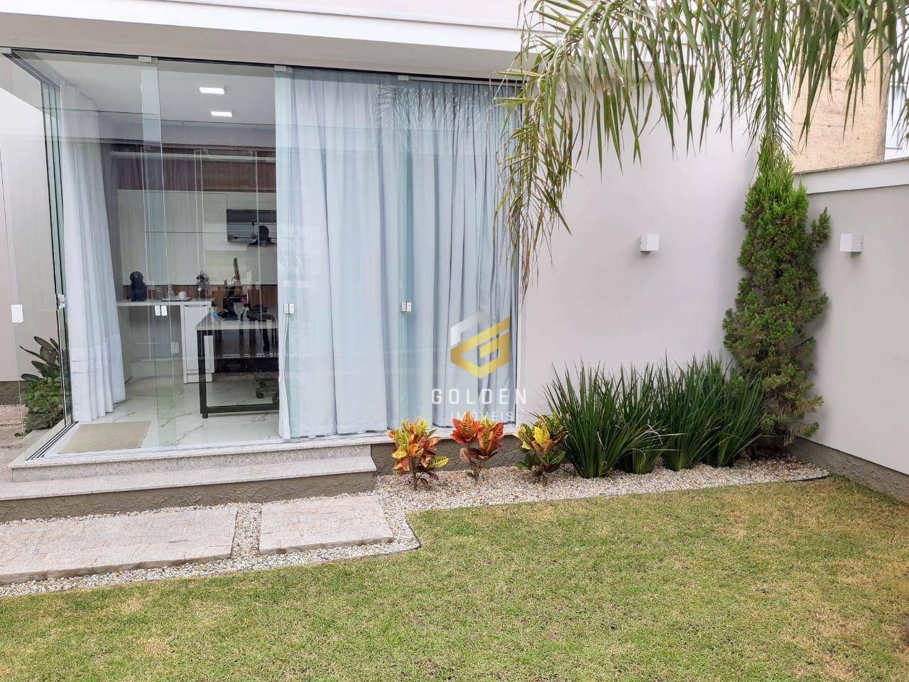 Casa de Condomínio à venda com 3 quartos, 192m² - Foto 2