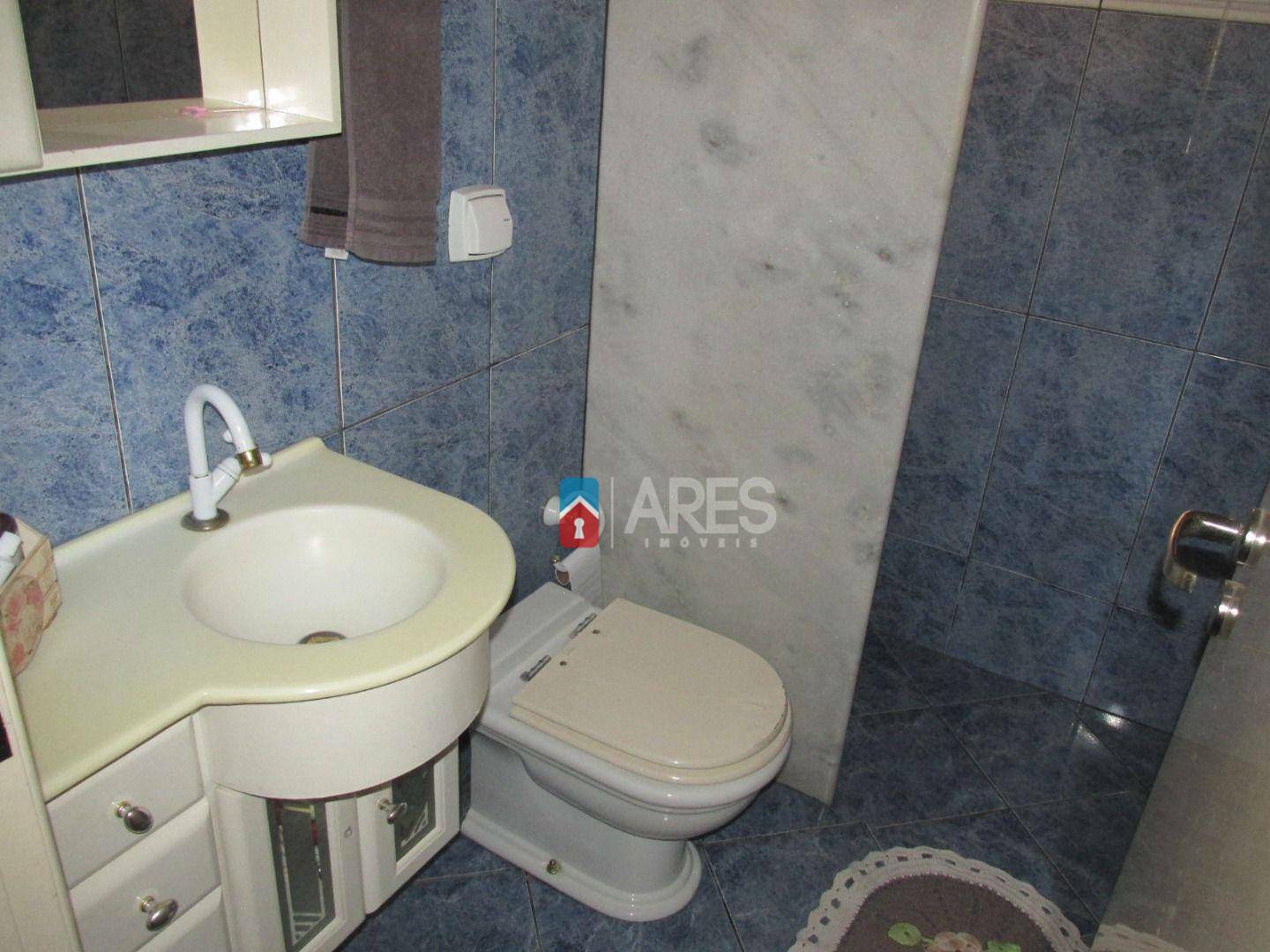 Casa à venda com 3 quartos, 197m² - Foto 18