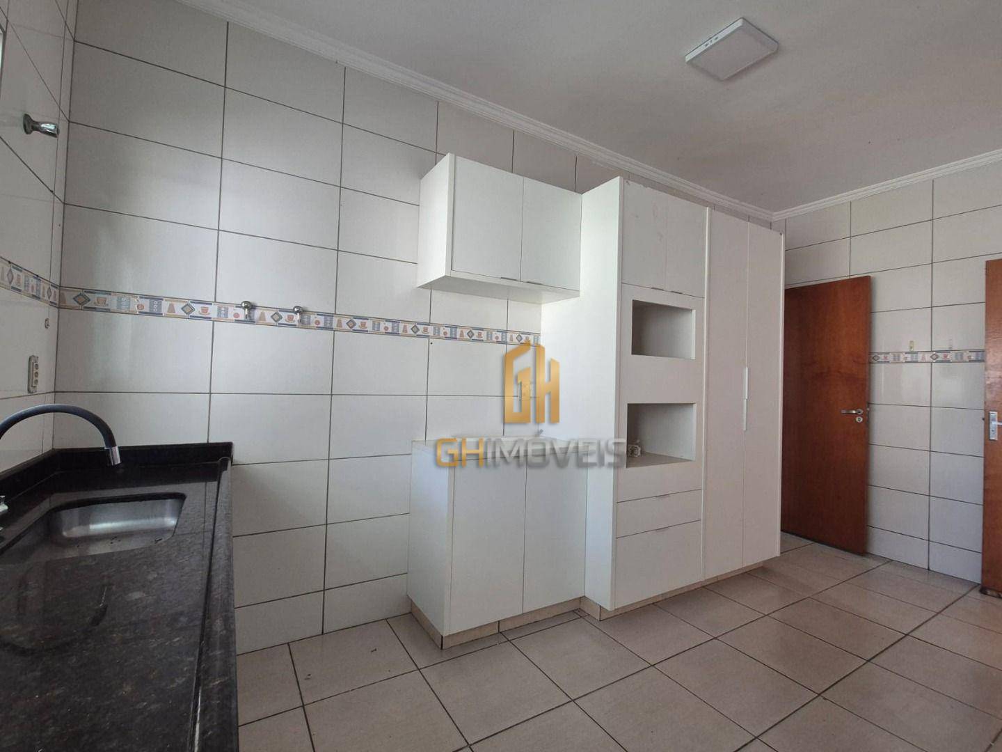 Casa à venda com 3 quartos, 134m² - Foto 13