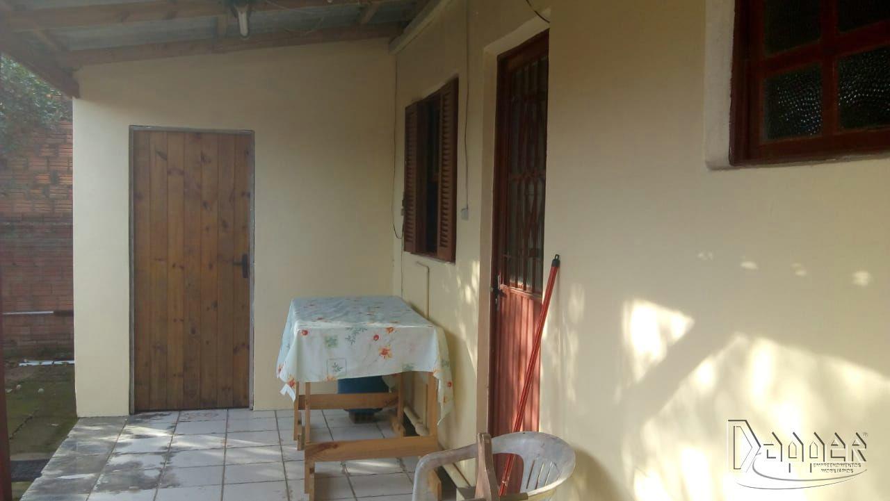 Casa à venda com 3 quartos, 100m² - Foto 7