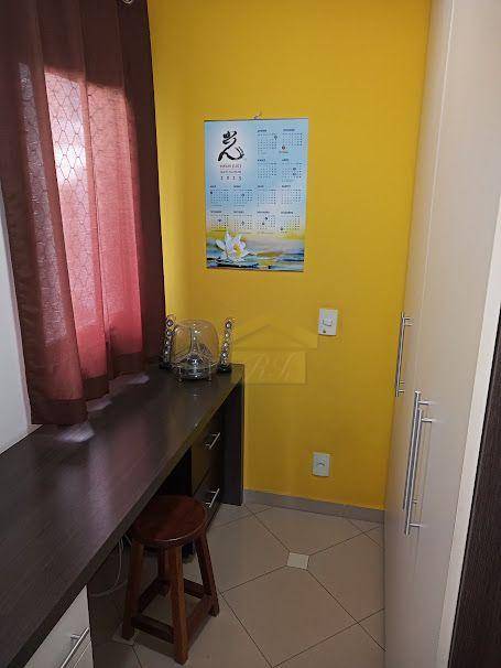 Apartamento à venda com 3 quartos, 77m² - Foto 10