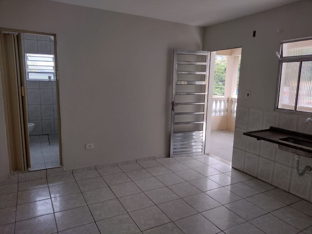 Casa à venda com 4 quartos, 150m² - Foto 9