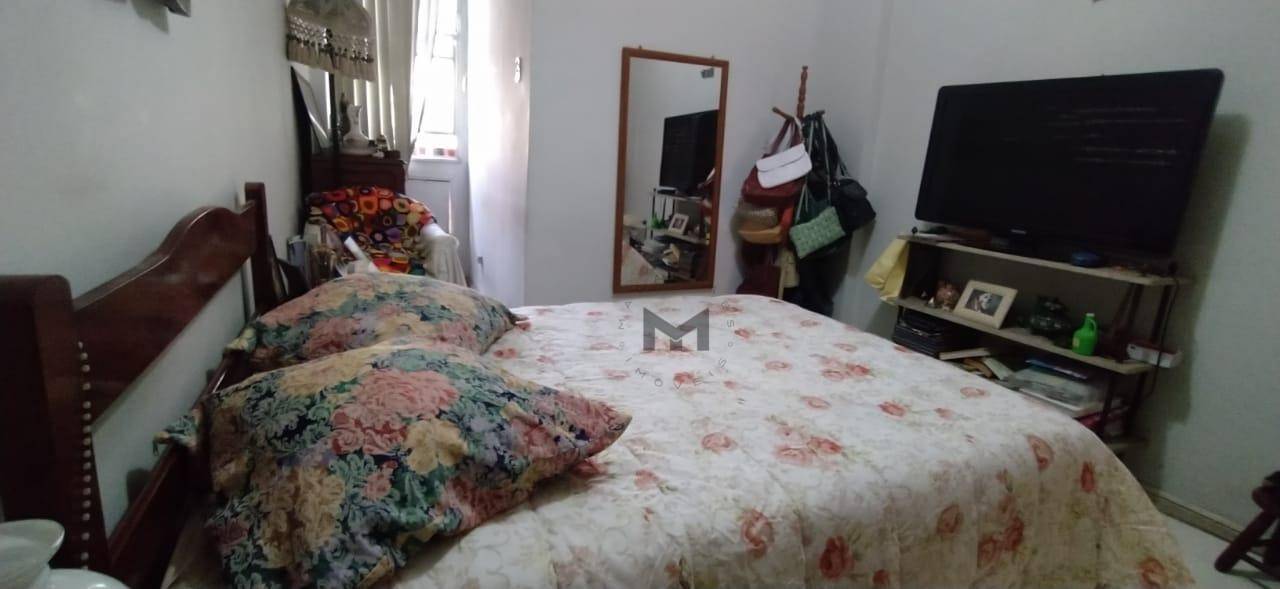 Apartamento à venda com 2 quartos, 70m² - Foto 15