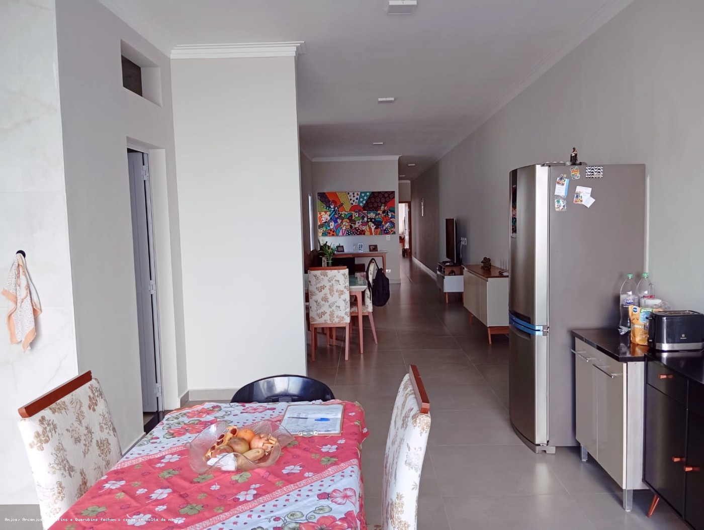 Casa à venda com 3 quartos, 127m² - Foto 2
