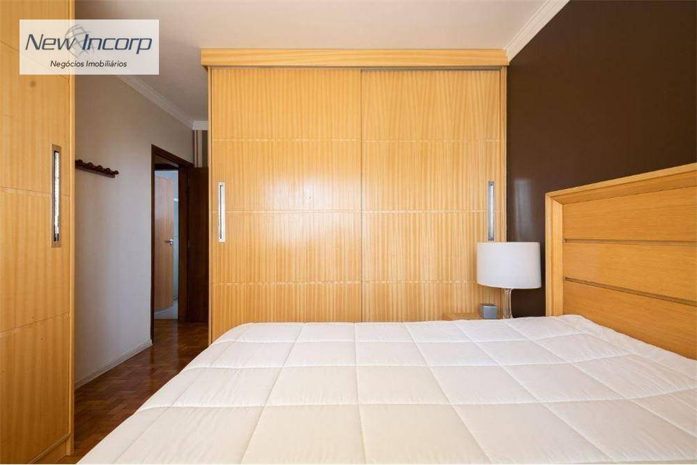 Apartamento à venda com 3 quartos, 180m² - Foto 18