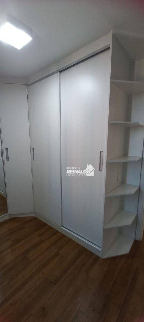 Apartamento à venda com 2 quartos, 70m² - Foto 15