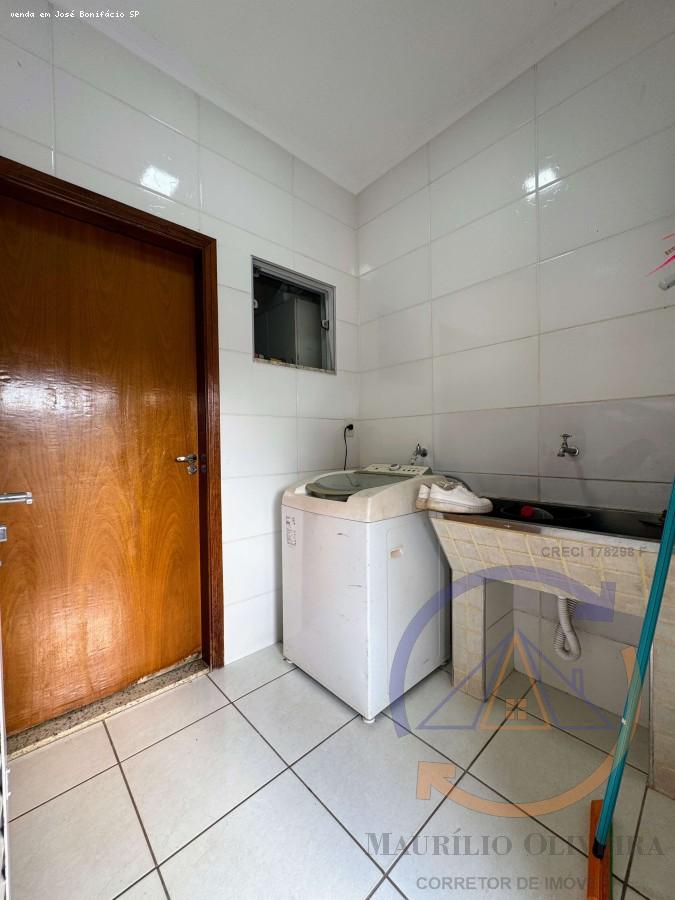 Casa à venda com 3 quartos, 312m² - Foto 19