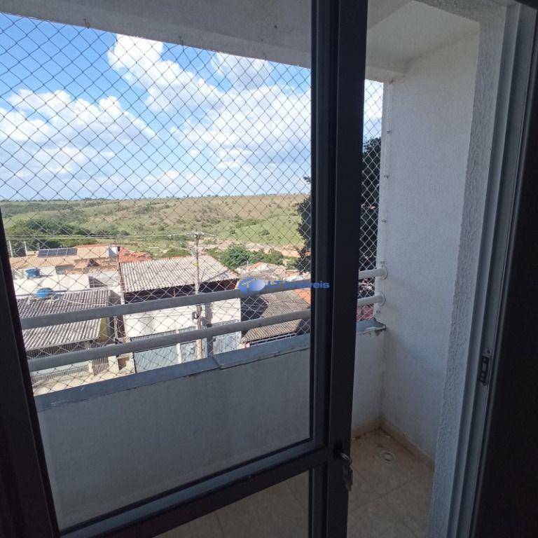 Apartamento à venda com 2 quartos, 69m² - Foto 8