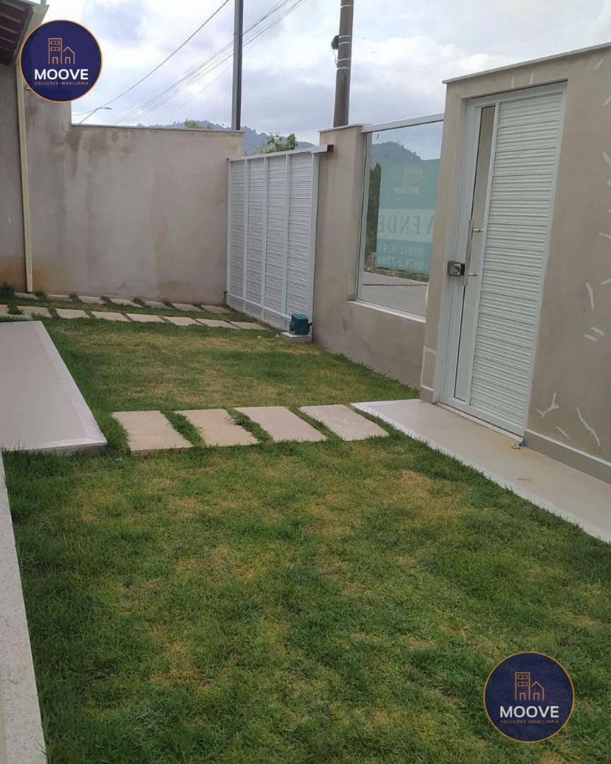 Casa à venda com 3 quartos, 300M2 - Foto 2