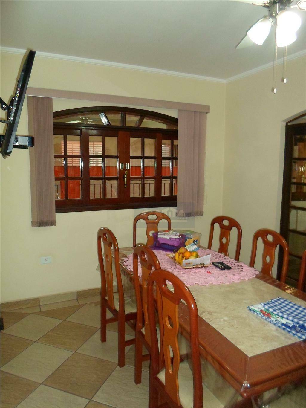 Sobrado à venda com 3 quartos, 400m² - Foto 11