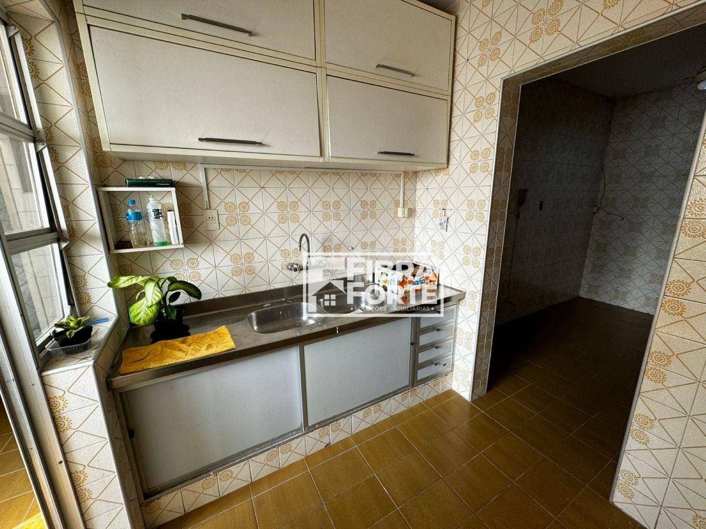 Apartamento à venda com 3 quartos, 118m² - Foto 10