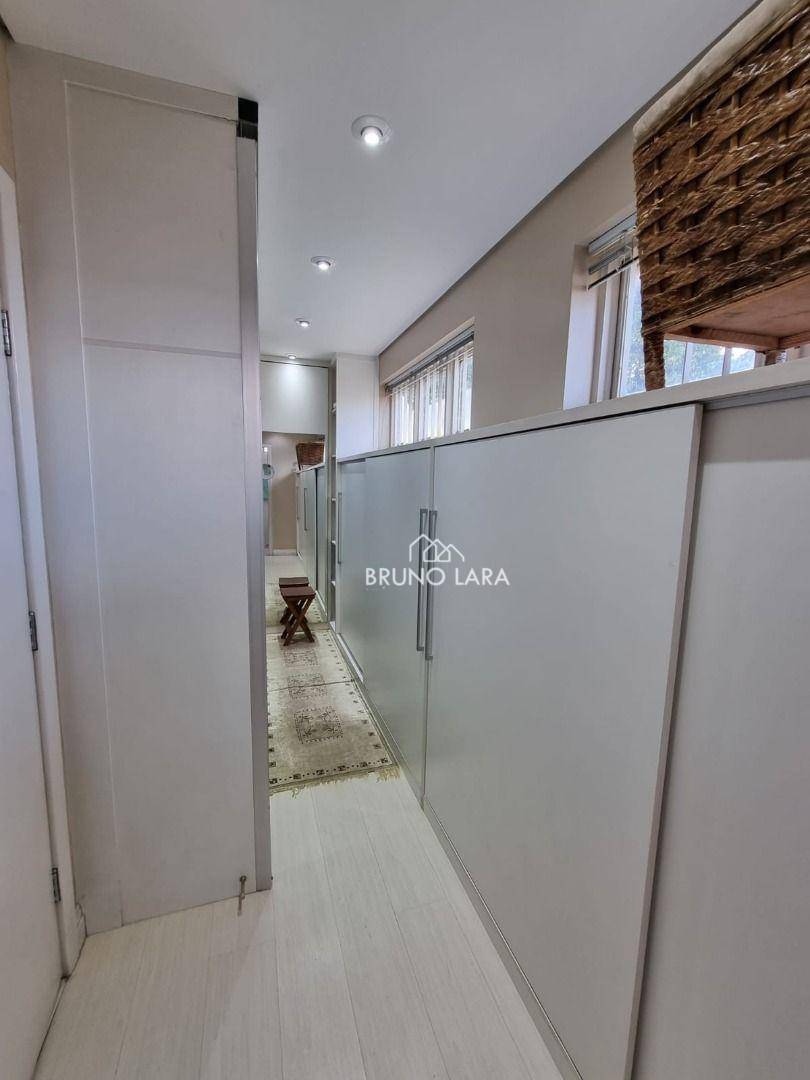 Casa à venda com 4 quartos, 398m² - Foto 13