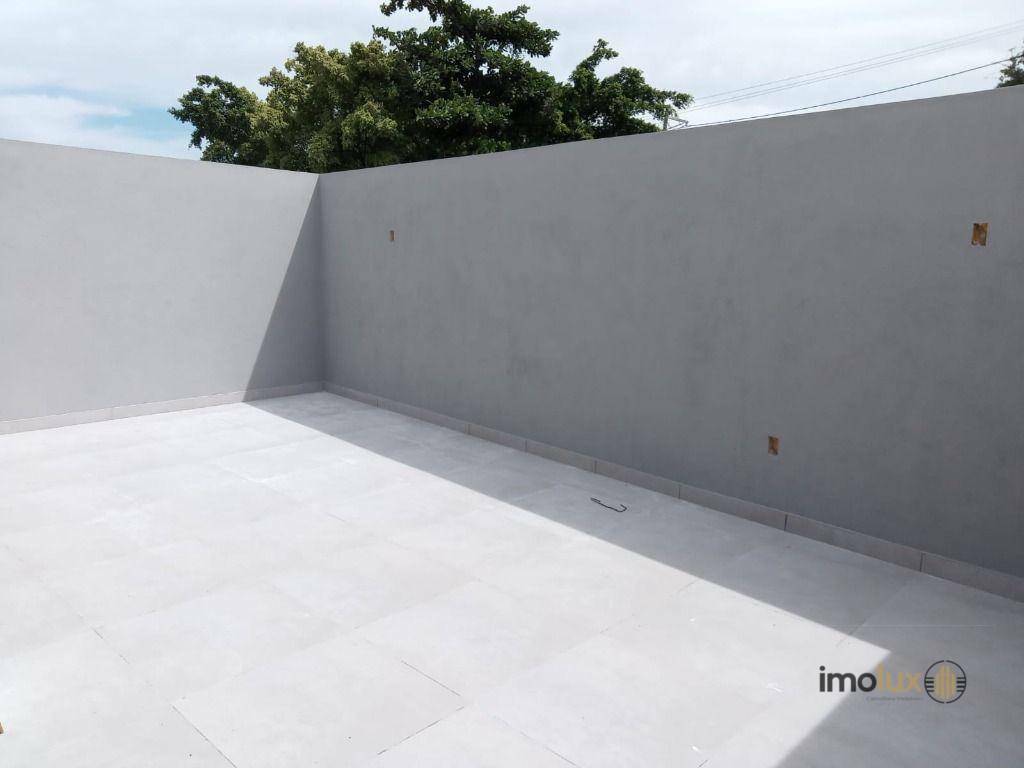 Casa à venda com 3 quartos, 103m² - Foto 5