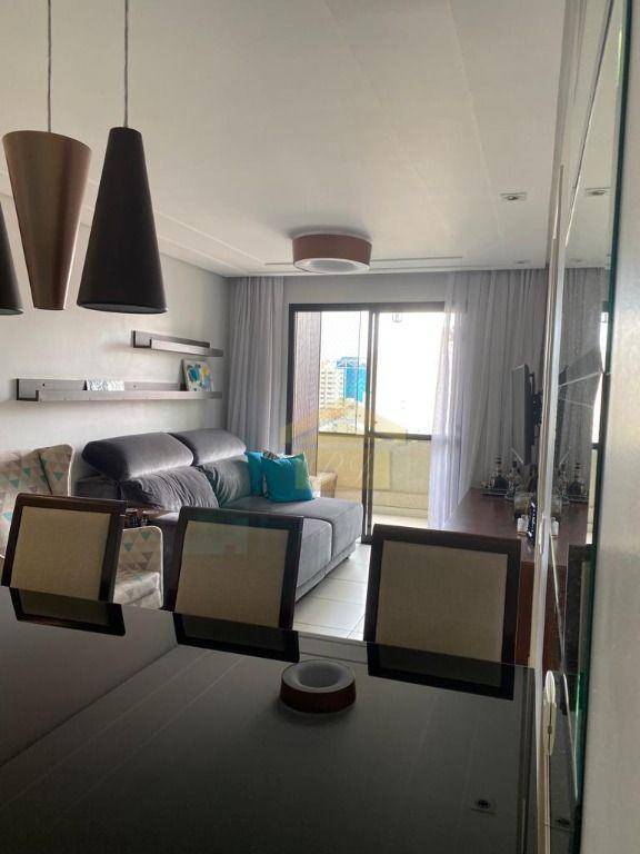 Apartamento à venda com 2 quartos, 65m² - Foto 3