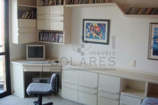 Apartamento à venda com 4 quartos, 140m² - Foto 12