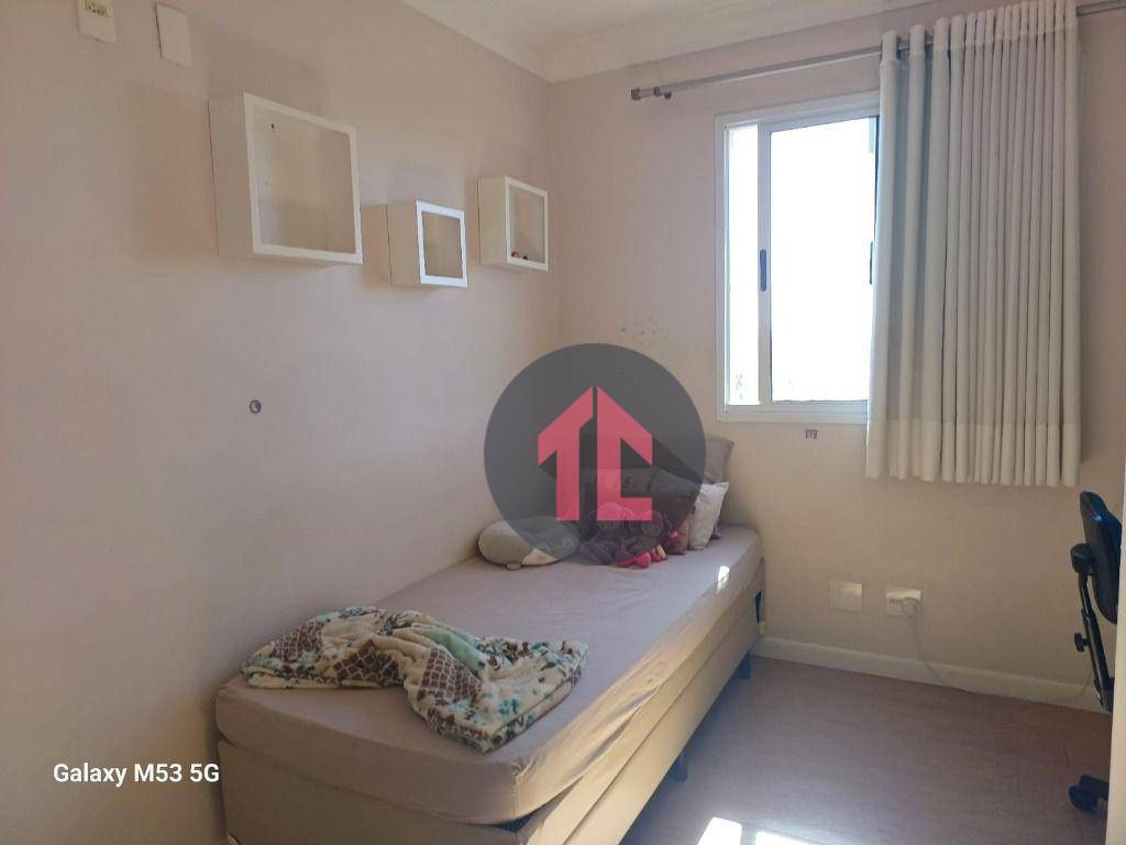 Apartamento à venda com 3 quartos, 87m² - Foto 18