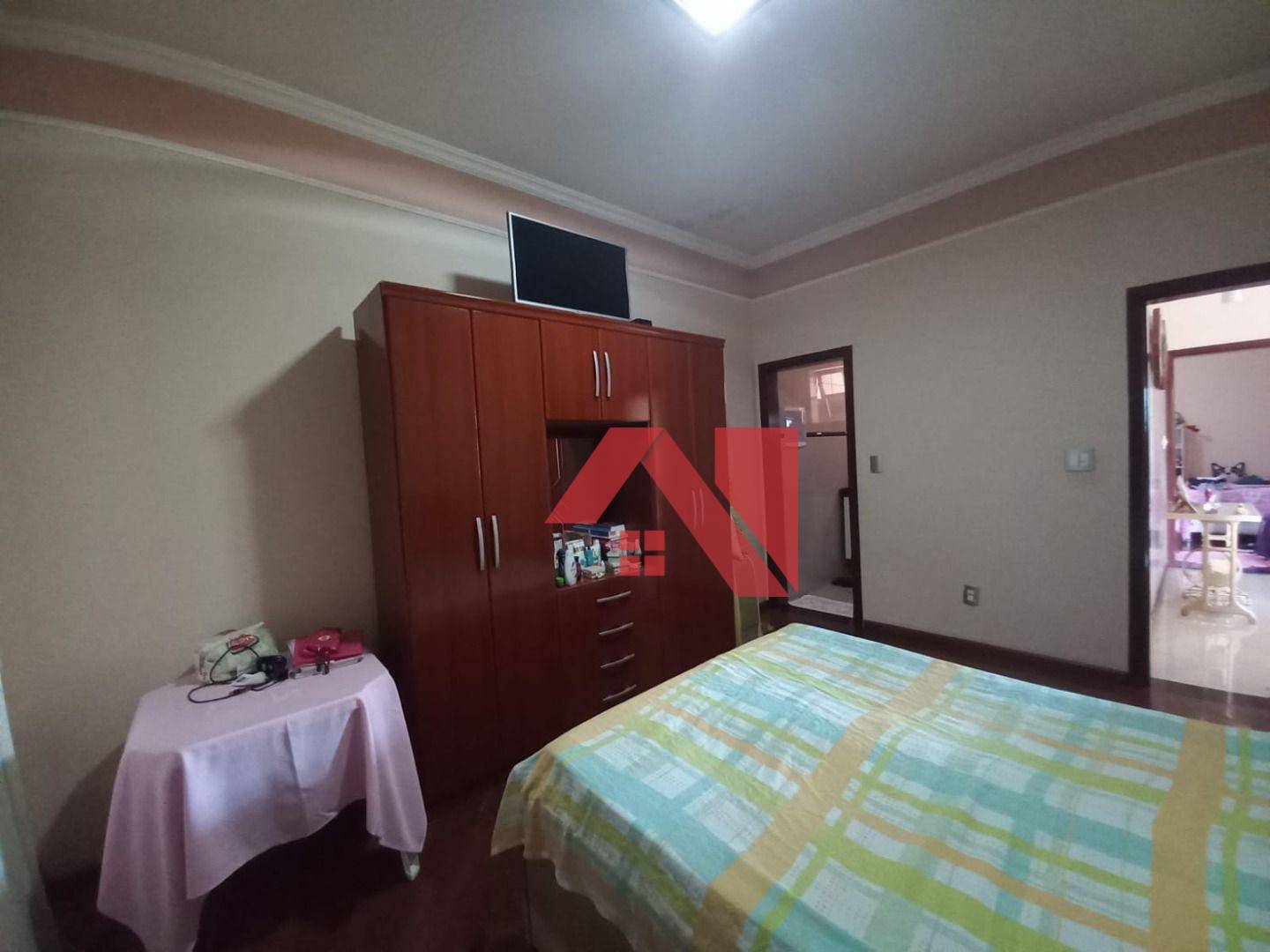 Sobrado à venda com 3 quartos, 540m² - Foto 27