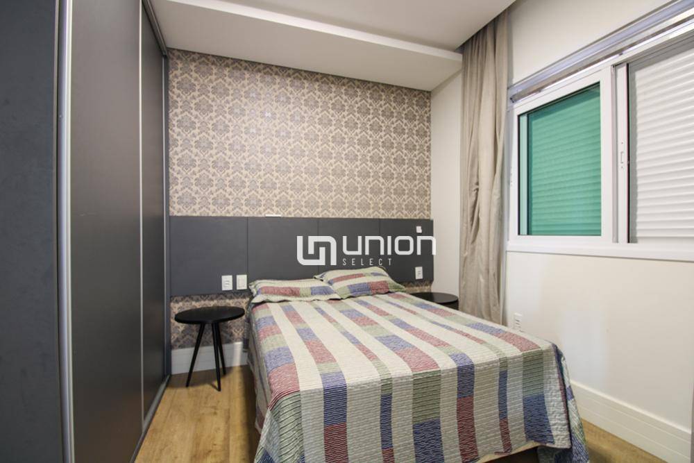 Apartamento à venda com 4 quartos, 161m² - Foto 21