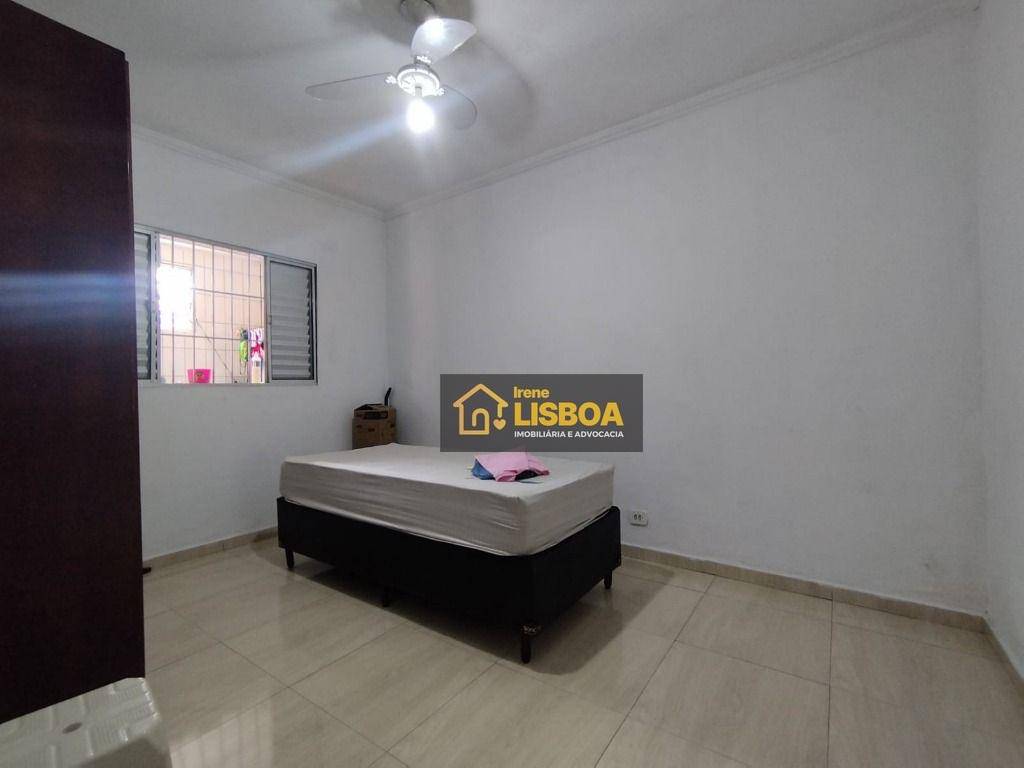 Casa à venda com 4 quartos, 129m² - Foto 32