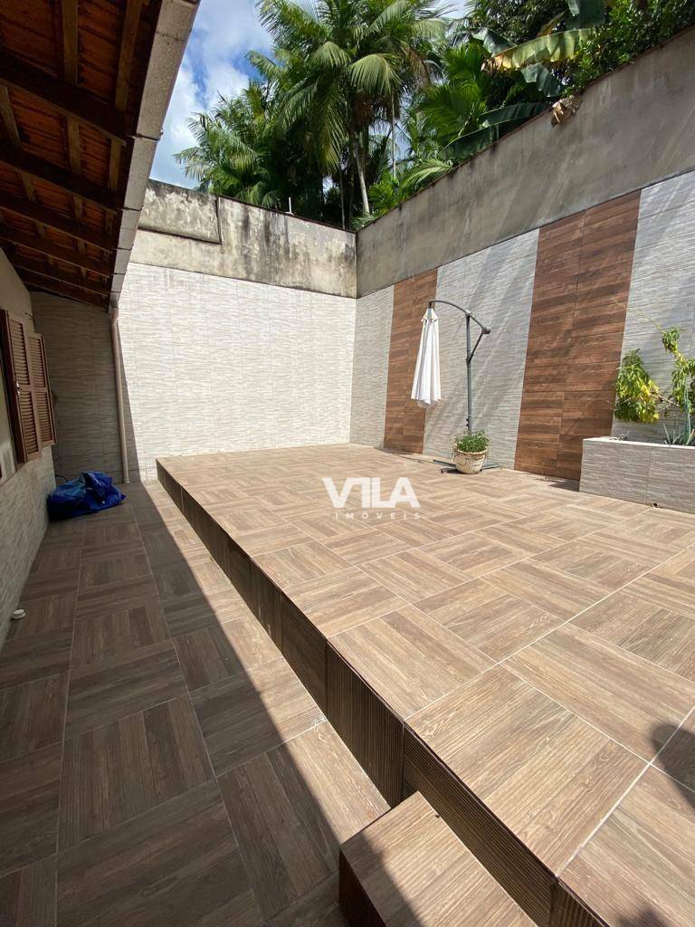 Casa à venda com 4 quartos, 219m² - Foto 19