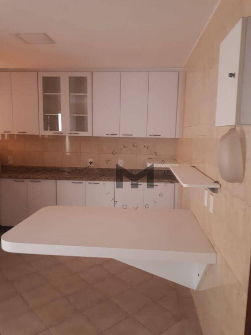 Casa à venda com 7 quartos, 399m² - Foto 14