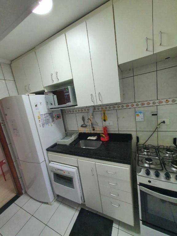 Apartamento à venda com 2 quartos, 51m² - Foto 2