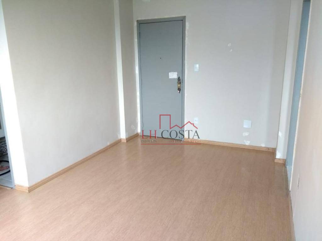 Apartamento à venda com 2 quartos, 53m² - Foto 2