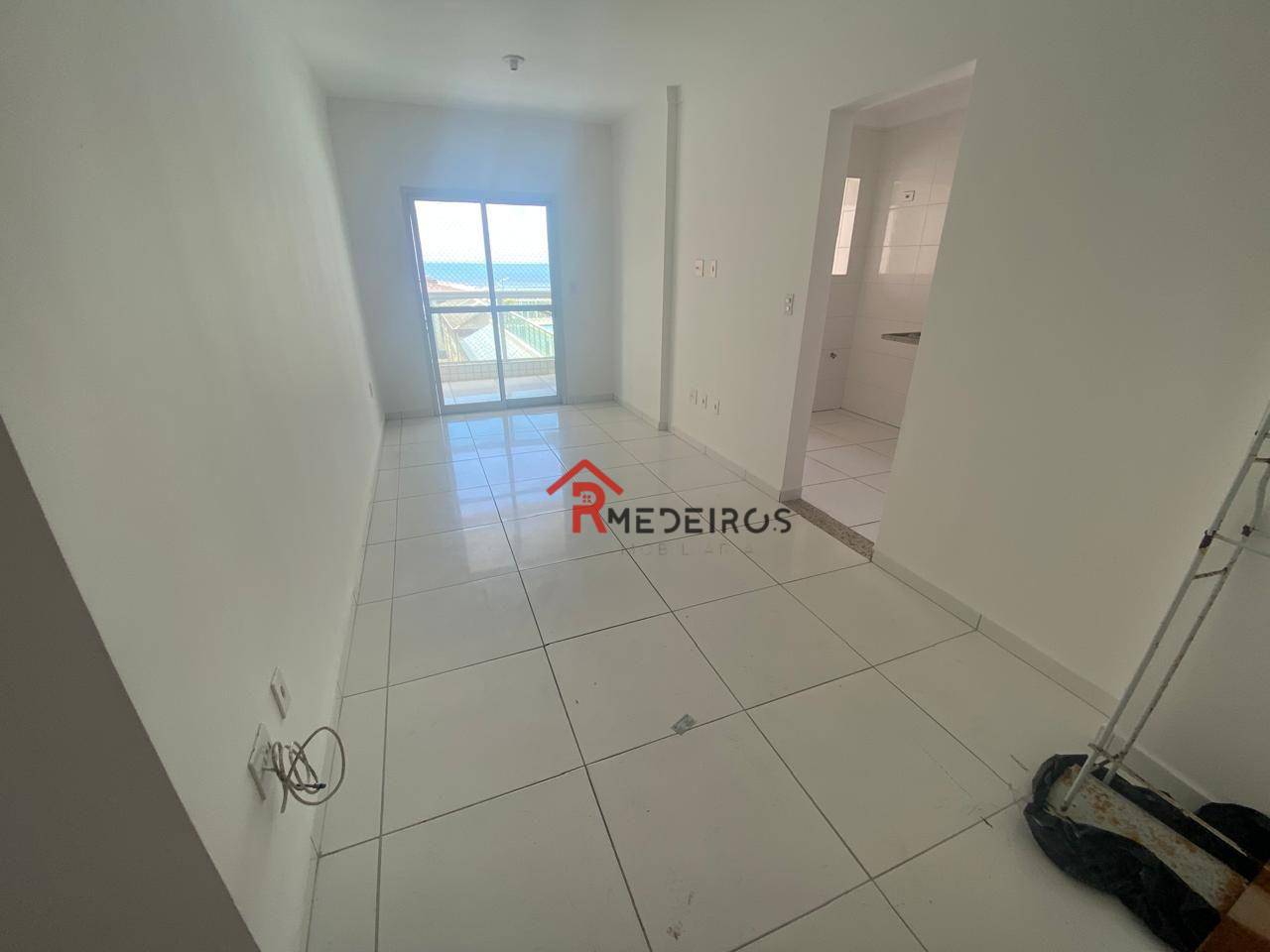 Apartamento à venda com 2 quartos, 80m² - Foto 3