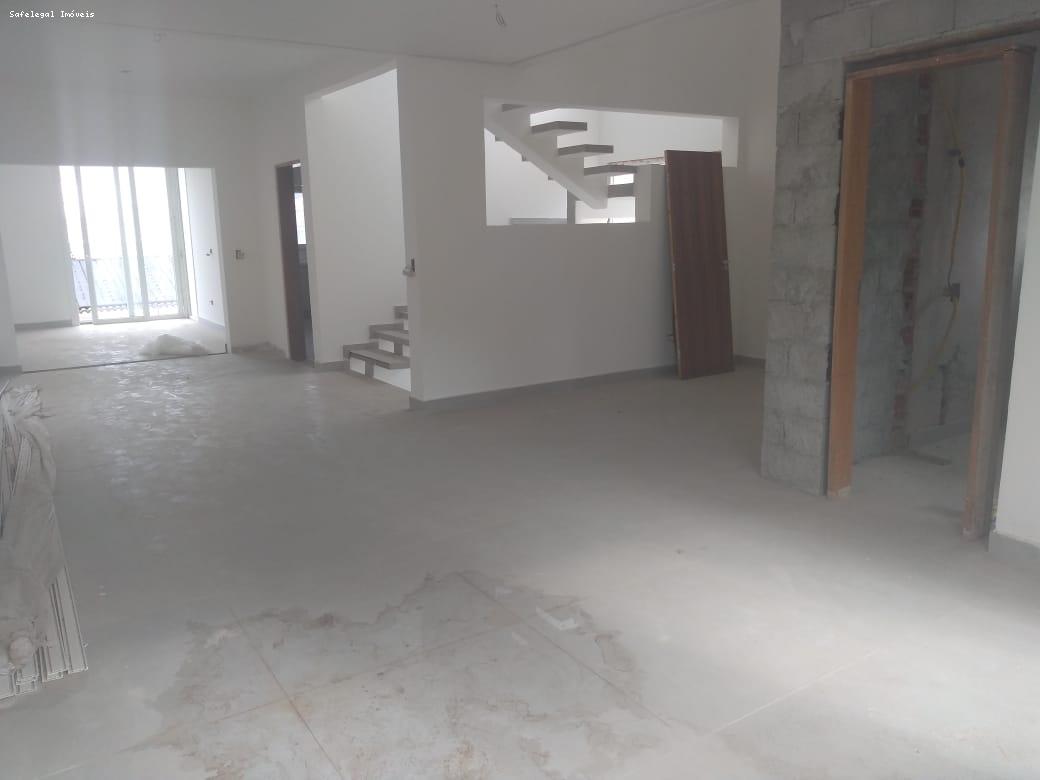 Sobrado à venda com 4 quartos, 372m² - Foto 4