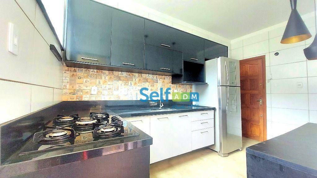 Apartamento para alugar com 2 quartos, 95m² - Foto 14